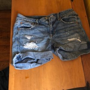 American eagle Bermuda shorts